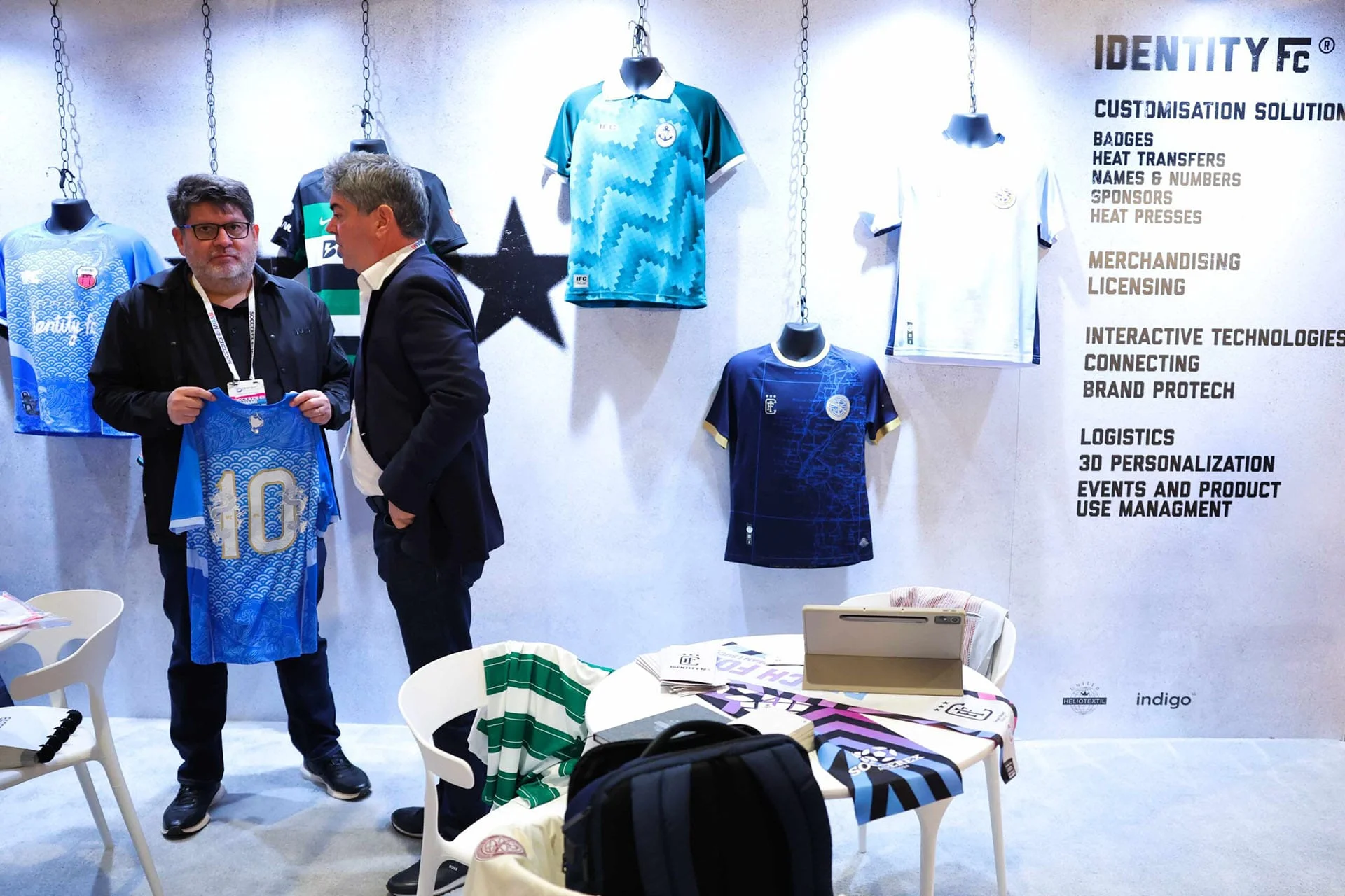 MBR34484_fB7NYfzw-scaled MBR34484_fB7NYfzw-scaled