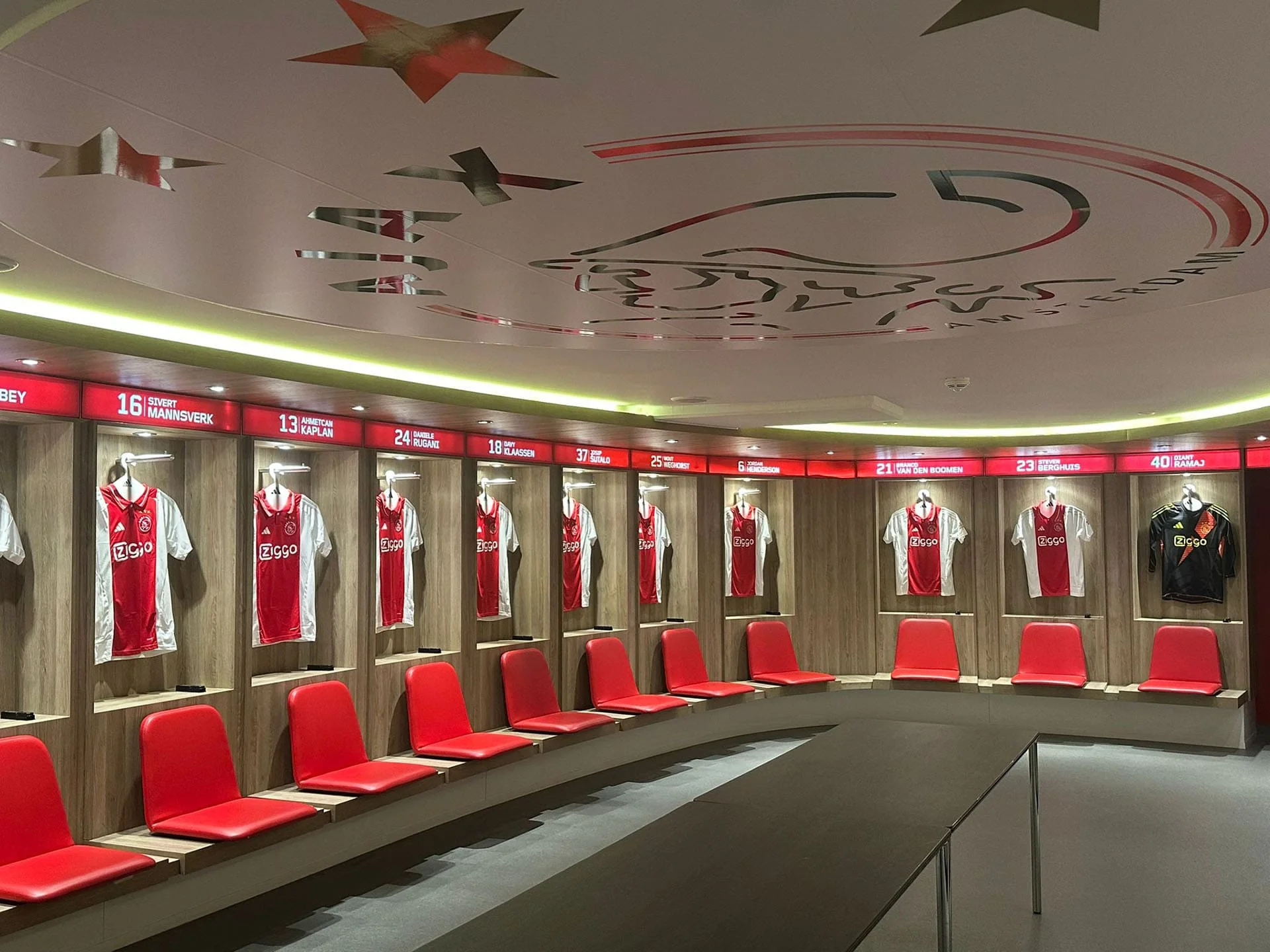 WhatsApp-Image-2025-01-29-at-15.36.10-1 WhatsApp-Image-2025-01-29-at-15.36.10-1